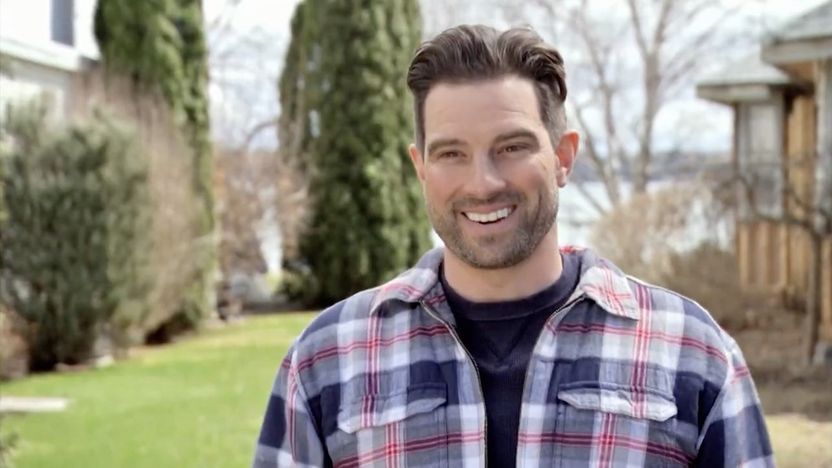Canada-based Scott McGillivray manages his own vacation rentals from afar.