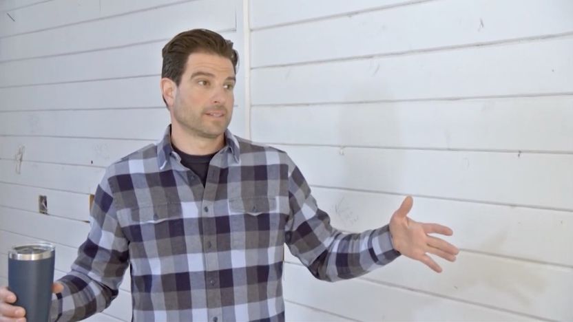 Scott McGillivray helps with renovations on "Vacation House Rules."